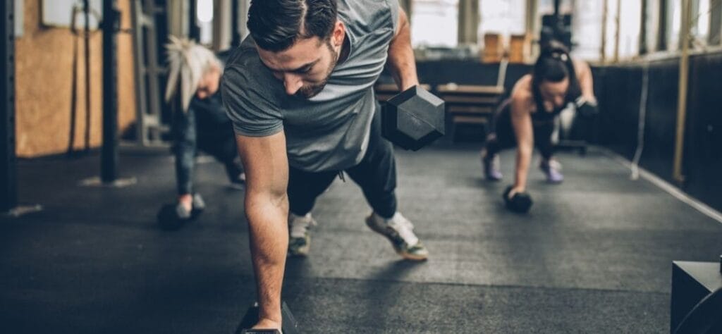 Functional Strength Training vs Traditional Training 5 Traditional and Functional Strength Training Differences